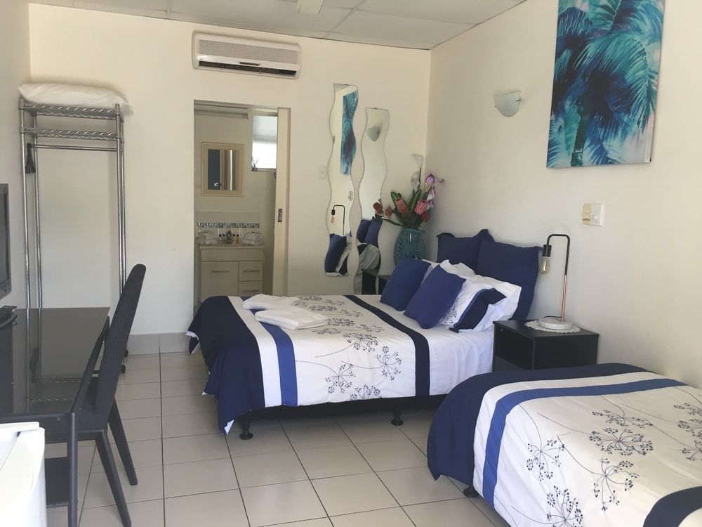 Black Marlin Motel Innisfail Eksteriør bilde